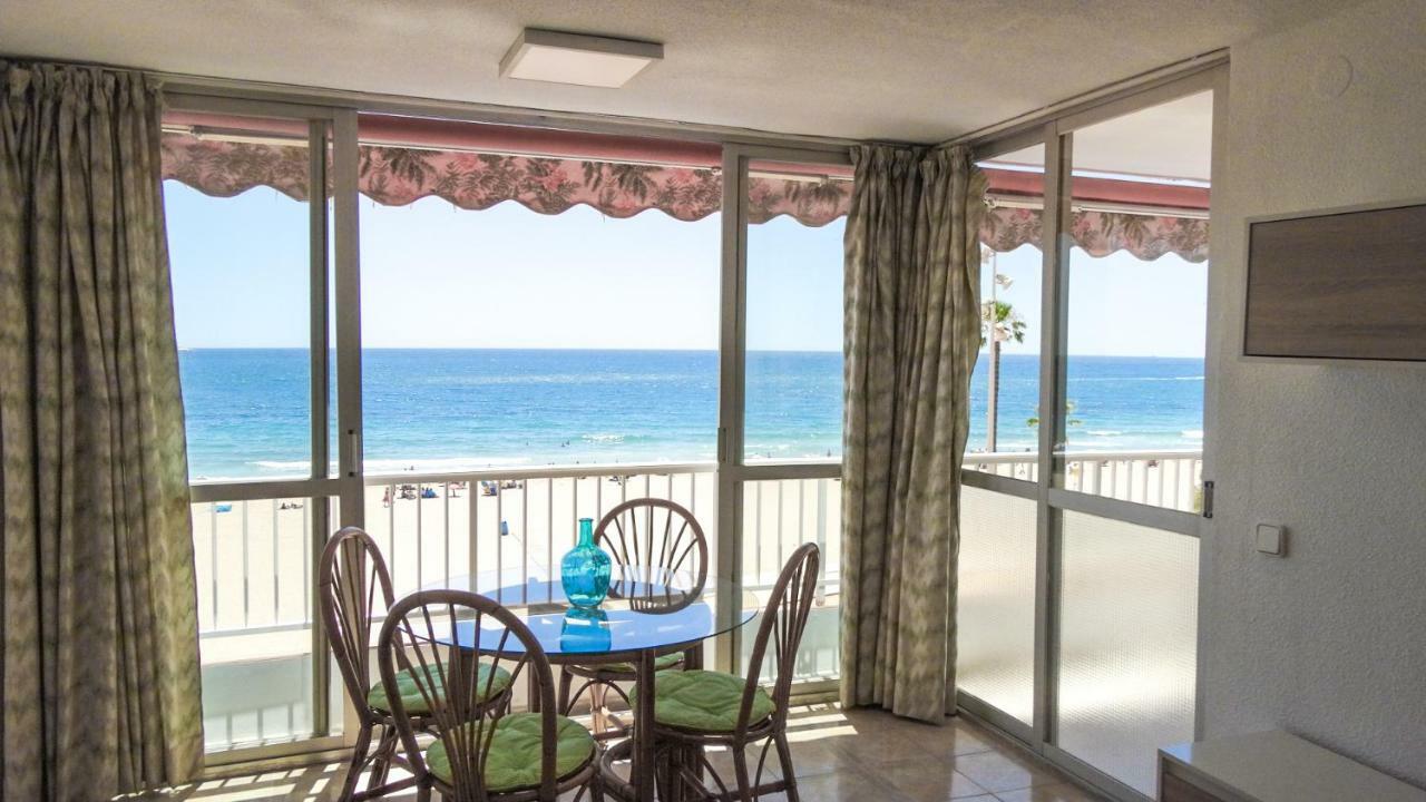 Preciso Apartamento En Primera Linia Benidorm Exterior foto