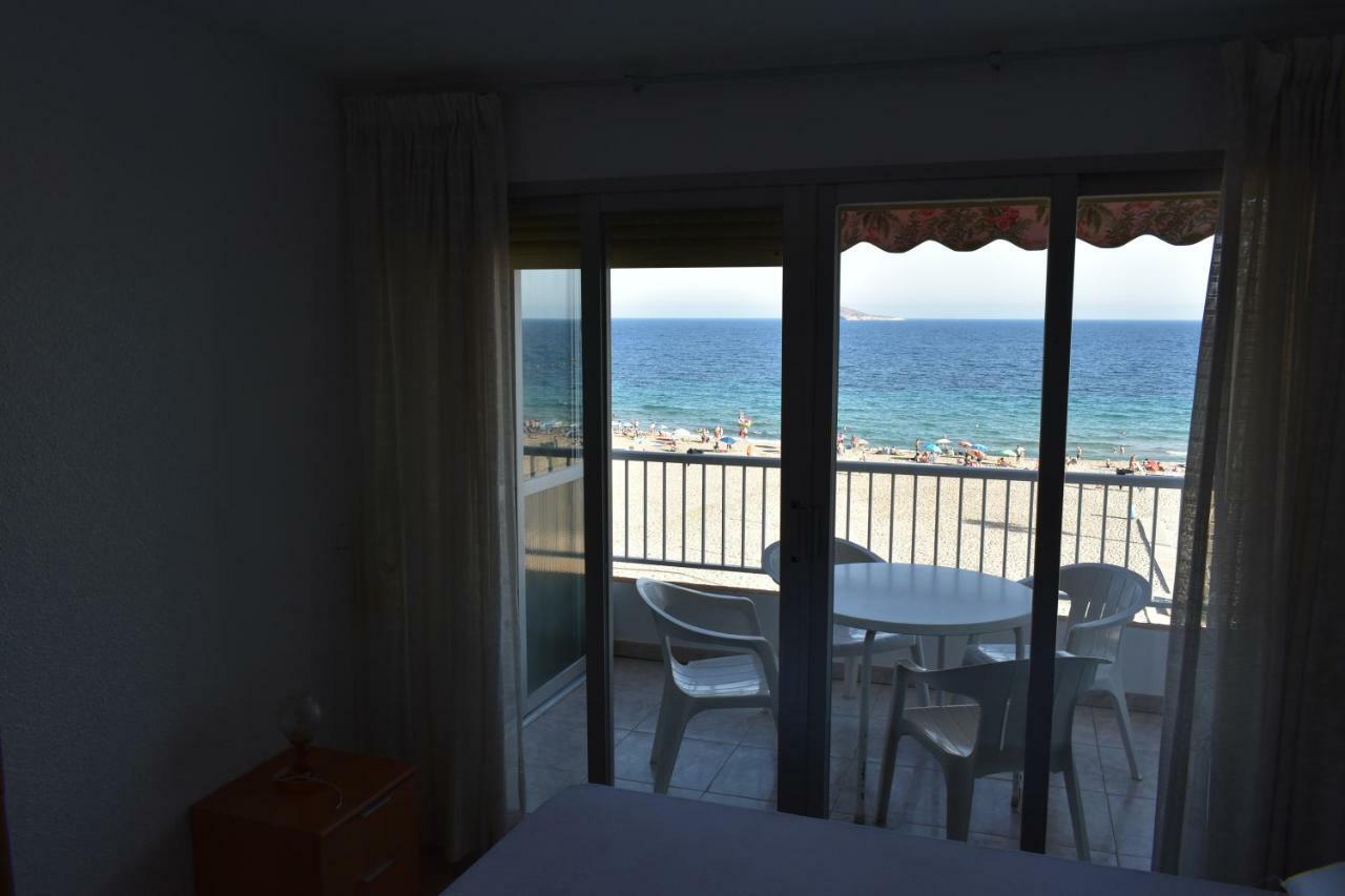 Preciso Apartamento En Primera Linia Benidorm Exterior foto